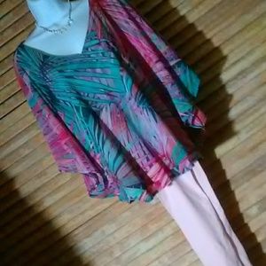 NWOT TEAL/PINK 2-PC ENSEMBLE